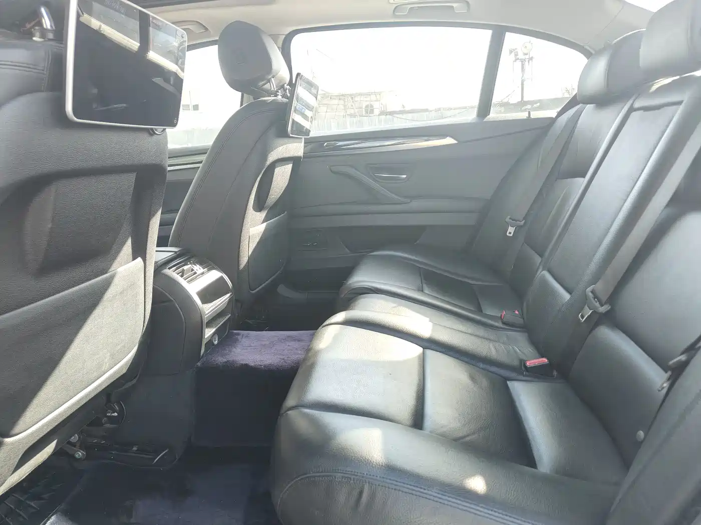 BMW 5 Series 2014 520Li Elegance фото 10