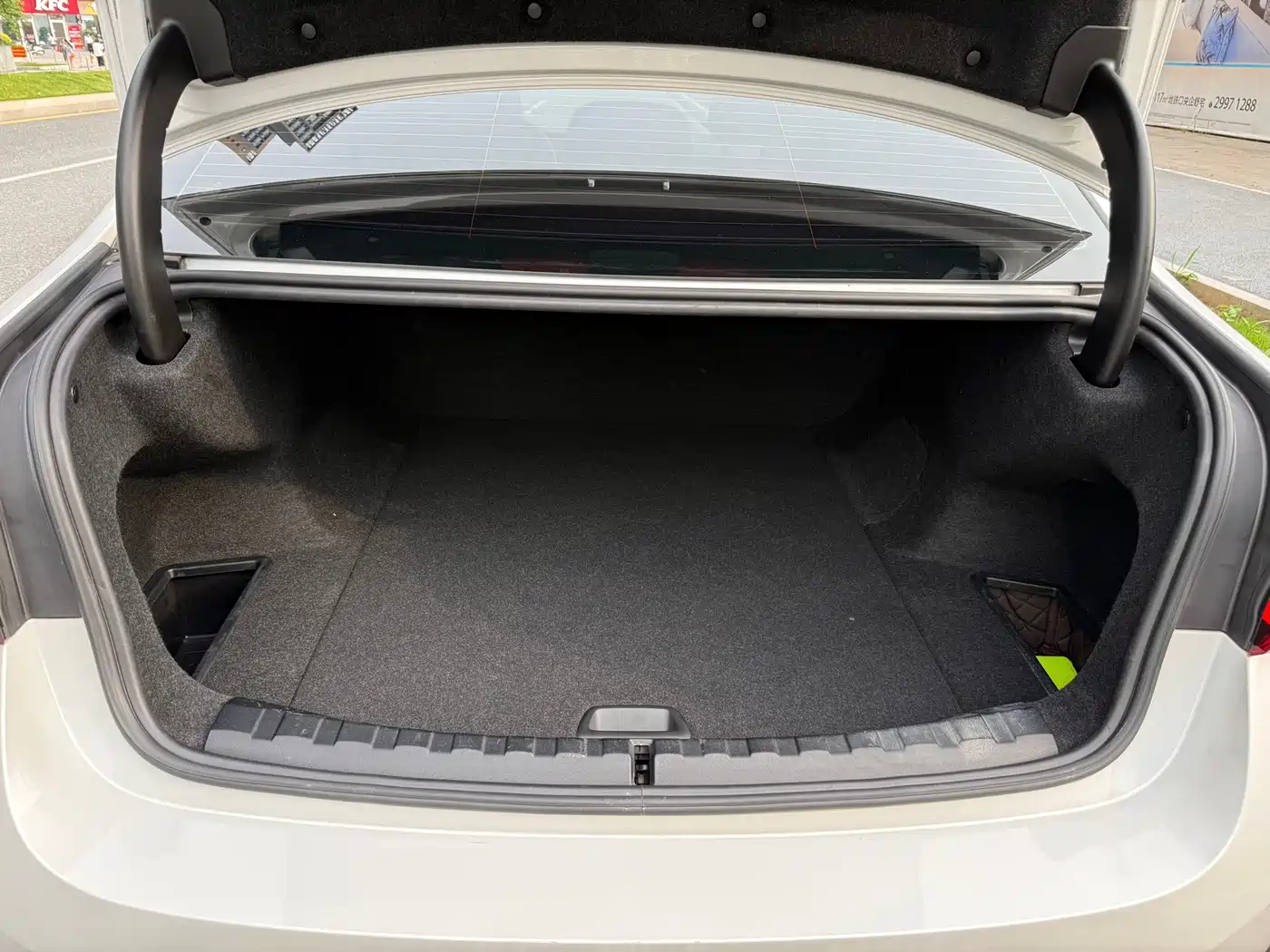 BMW i3 2024 eDrive 35 L фото 25