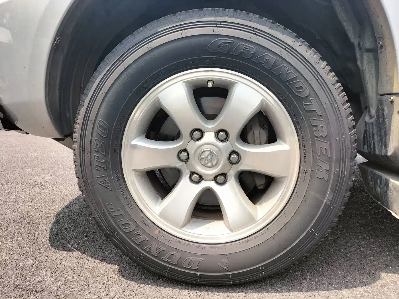 Toyota Prado (Import) 2004 2004 GX 2.7 Automatic