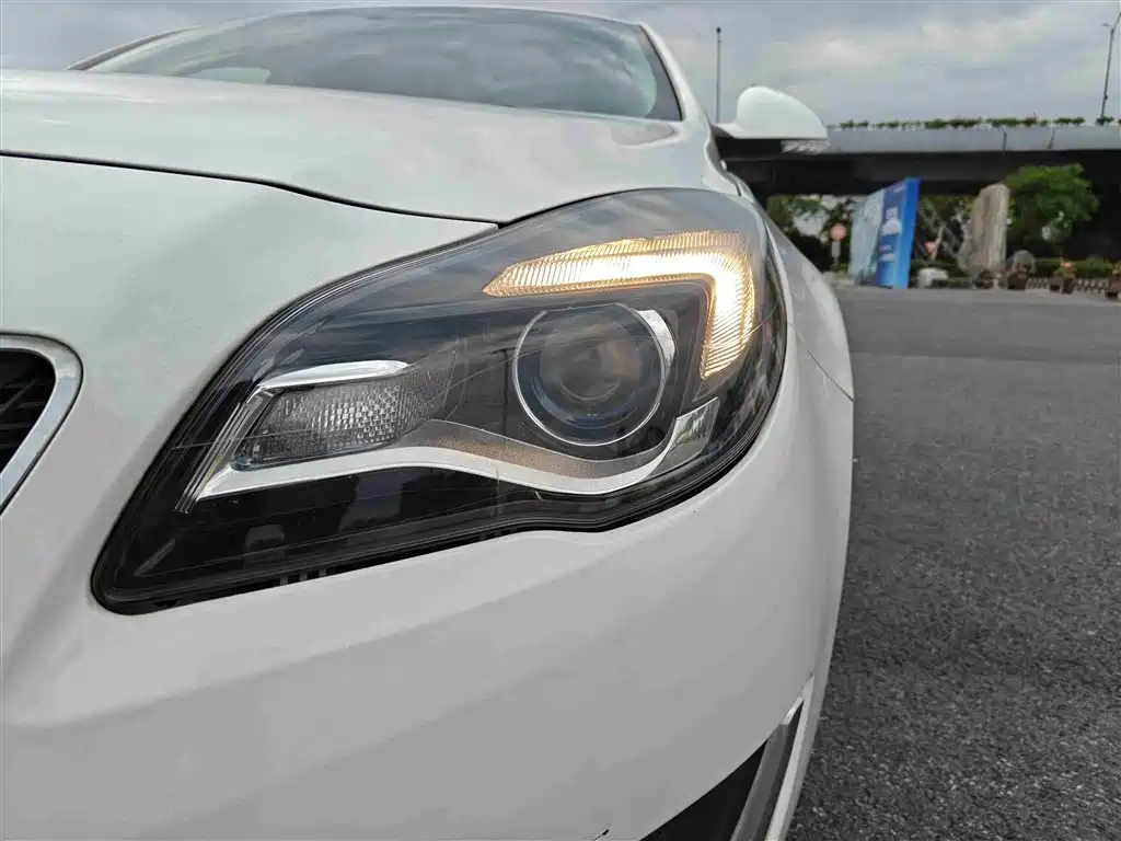Buick Regal 2015 1.6T Leading Tech Edition фото 9