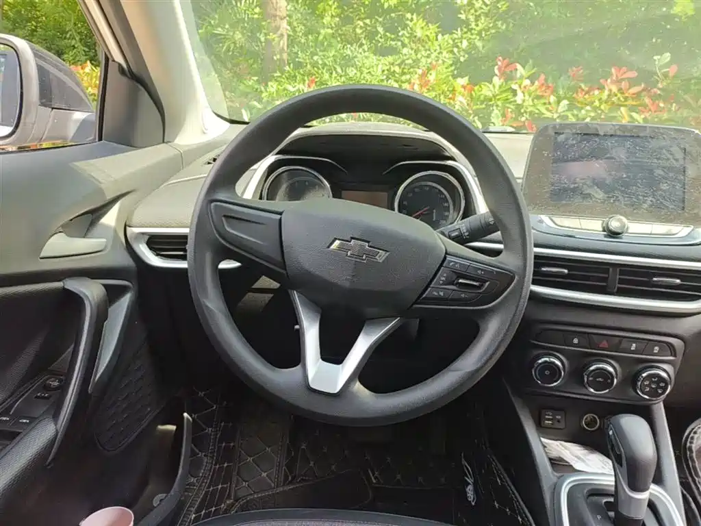 Chevrolet Trax 2019 Redline 325T Auto Fun Edition China VI фото 11