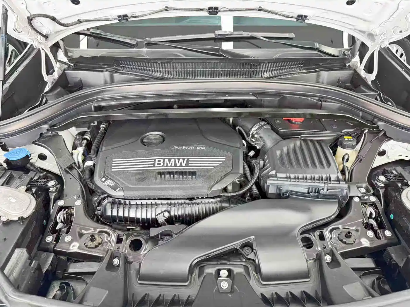 BMW X1 2022 sDrive25Li Leading фото 22