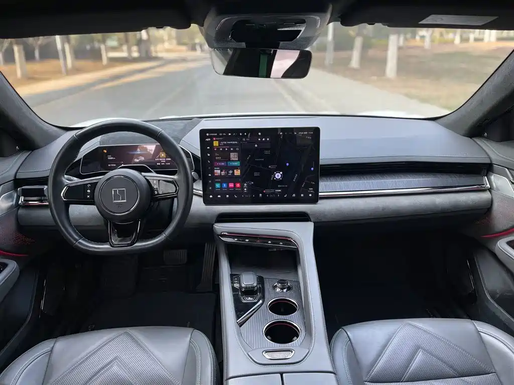 ZEEKR EXTREME KRYPTON 001