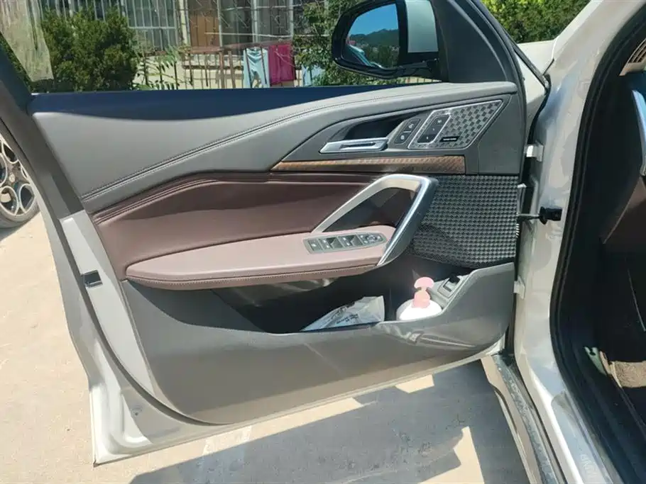 BMW X1 2023 xDrive25Li X Design Package фото 7