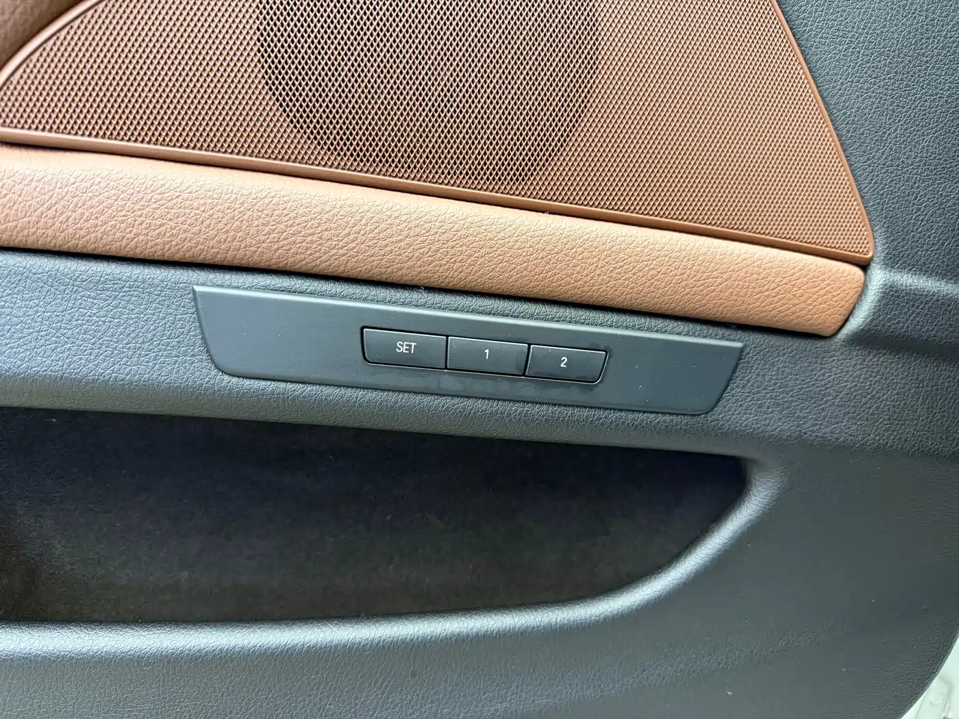 BMW 5 Series 2017 520Li Classic Edition фото 19