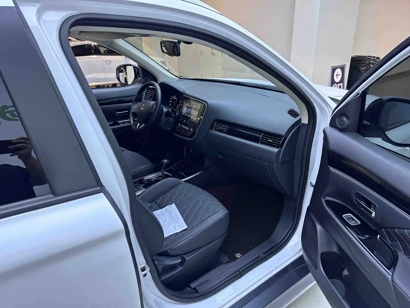 Mitsubishi Outlander 2023 2021 2.0L FWD Comfort Edition 5-seater