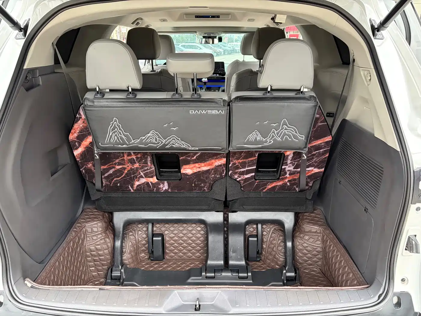 Фото 31 - Toyota Granvia