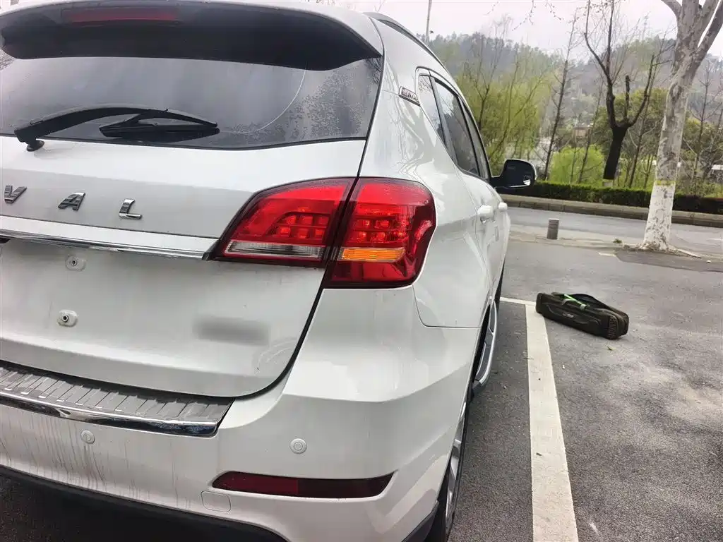 Haval H2 2018 Model Red Label 1.5T Manual 2WD Elite фото 25