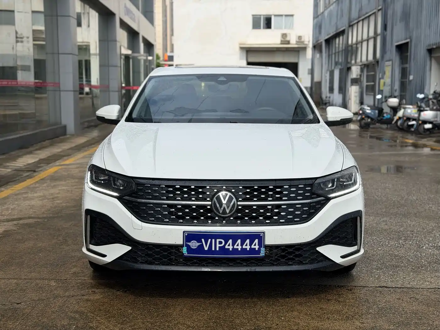 Volkswagen Lavida, миниатюра 2