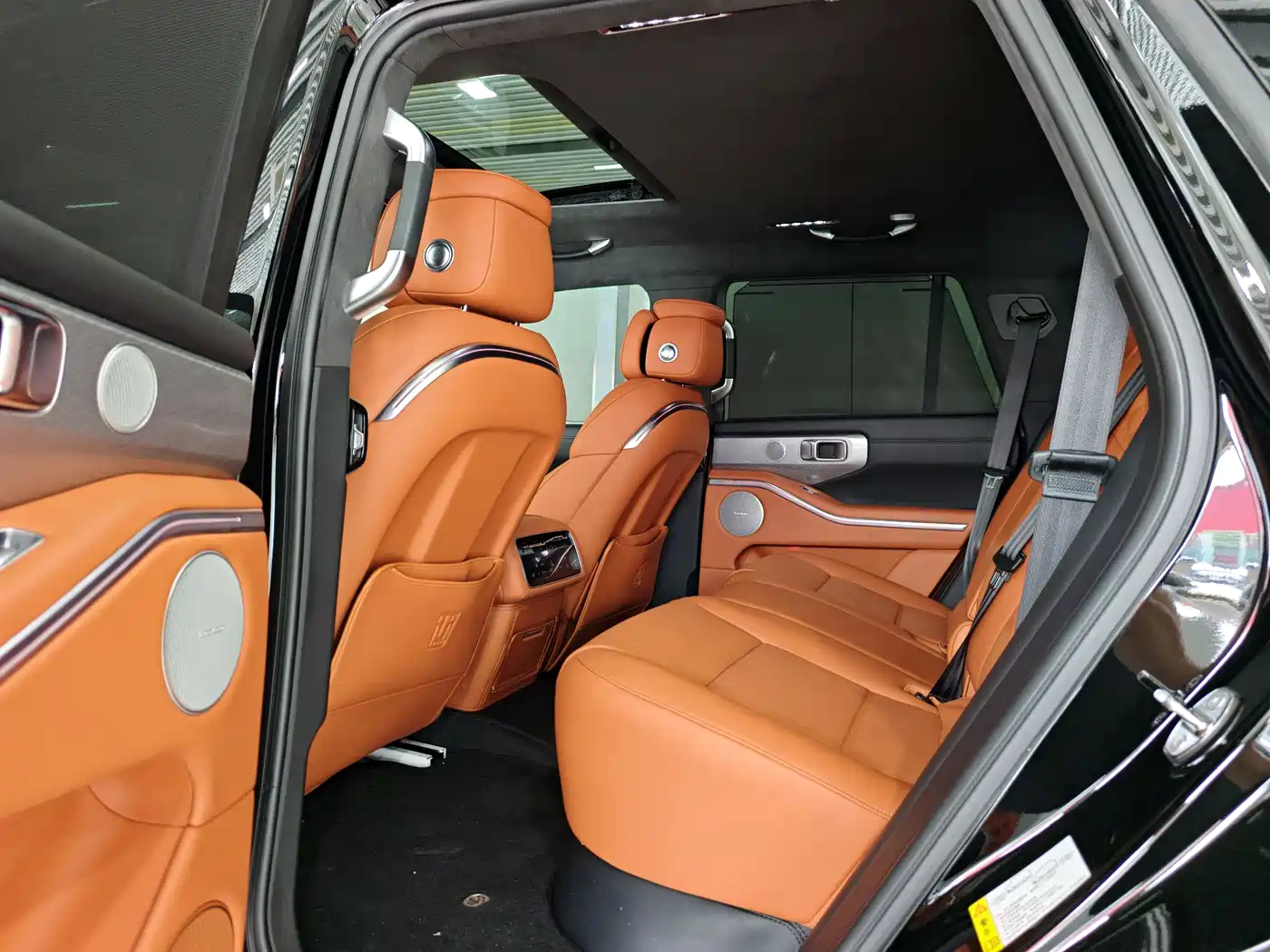 TANK TANK 700 NEW ENERGY