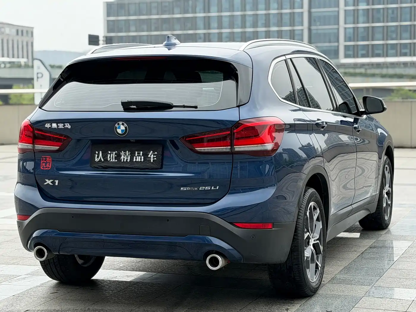BMW X1