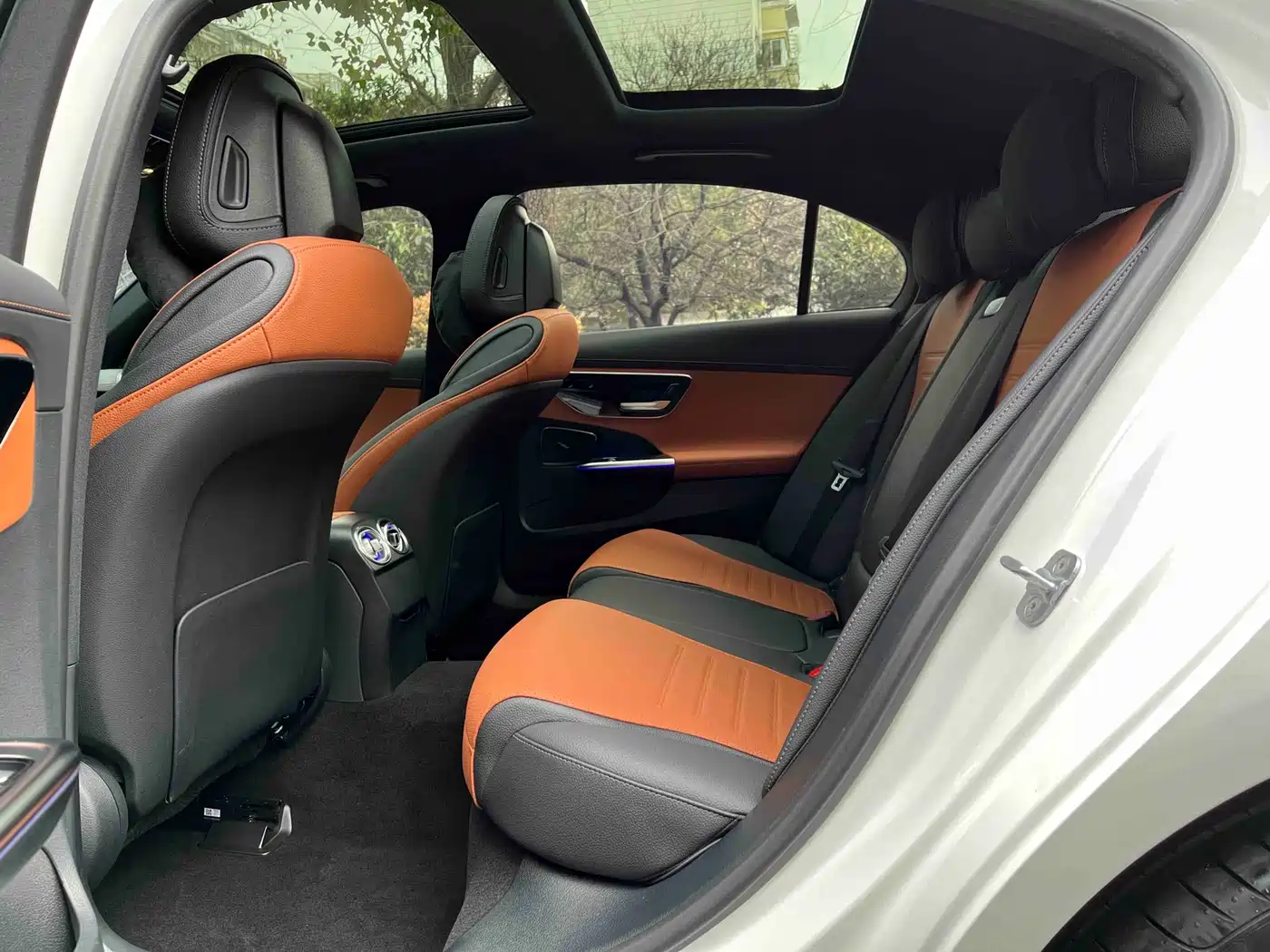 Mercedes-Benz C-Class 2023 Facelift C 260 L Sport Edition фото 9