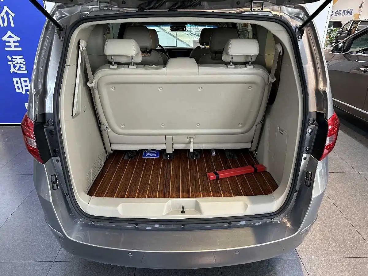 Buick GL8 2018 28T Luxury Model China VI фото 9
