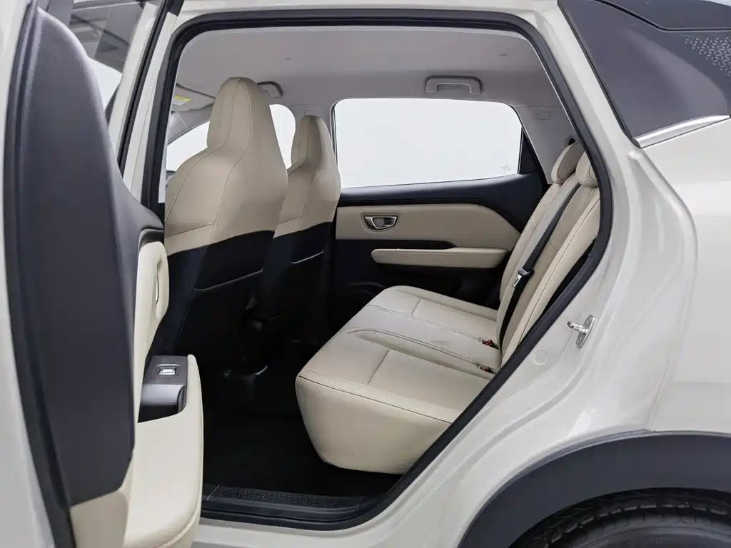 Photo 15 - Wuling Motors Wuling Binguo PLUS