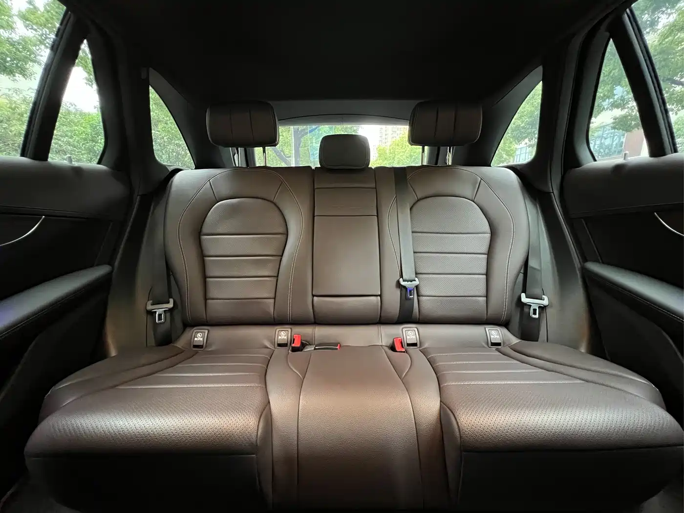 Mercedes-Benz GLC 2022 Model GLC 260 L 4MATIC Luxury Edition фото 6