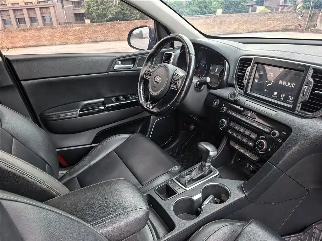 Kia KX5 2016 Model 1.6T Automatic 2WD Premium фото 8