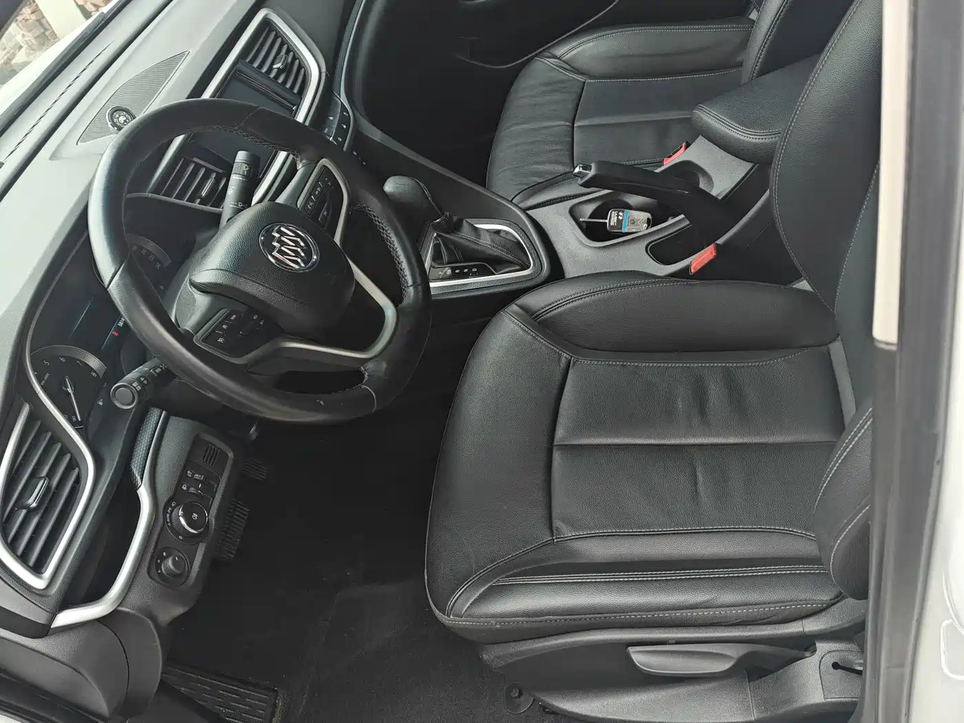 Buick Excelle 2019 18T Auto Connected Elite China VI фото 5