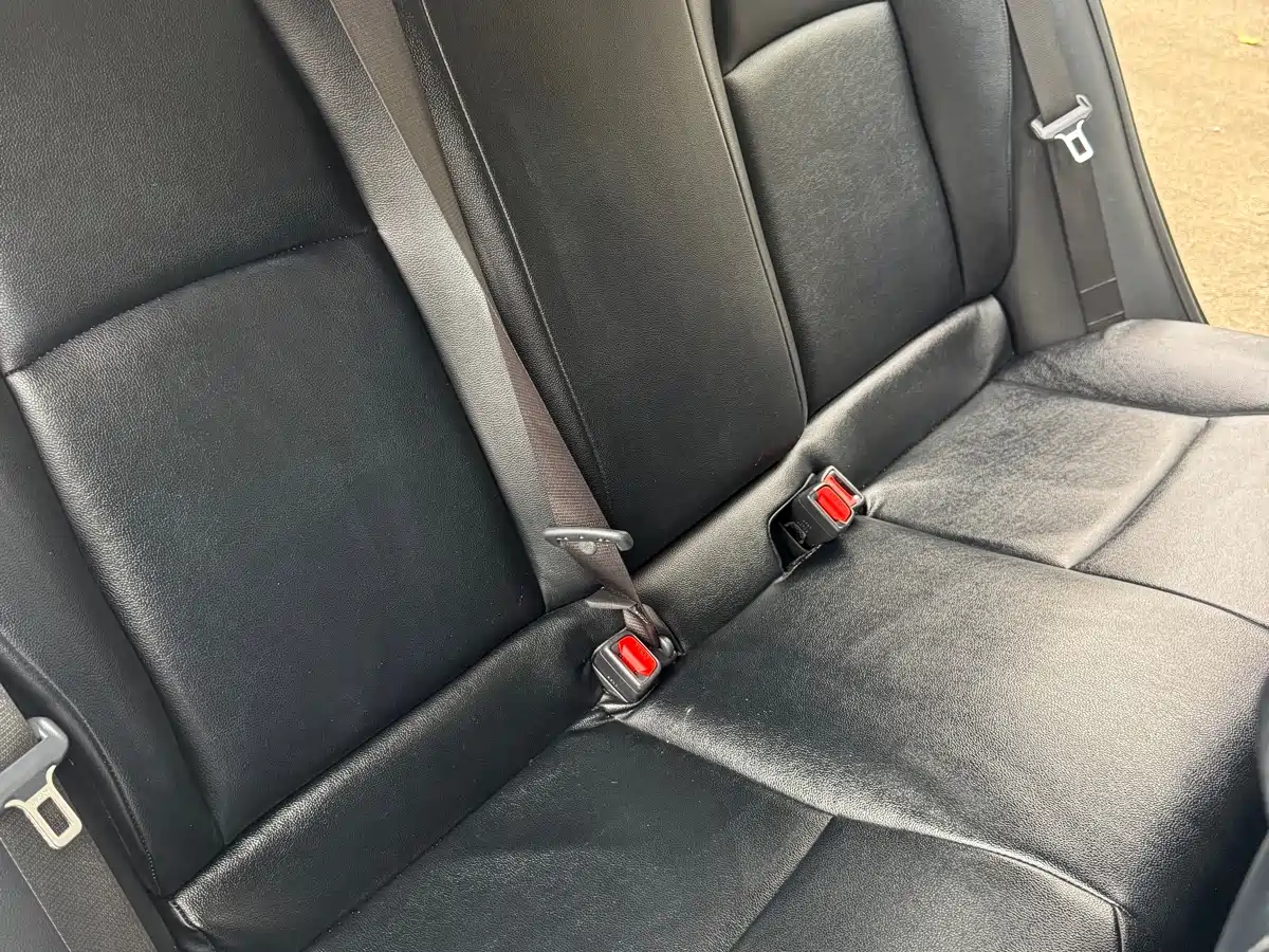 Toyota Corolla 2023 1.2T Pioneer Edition фото 17