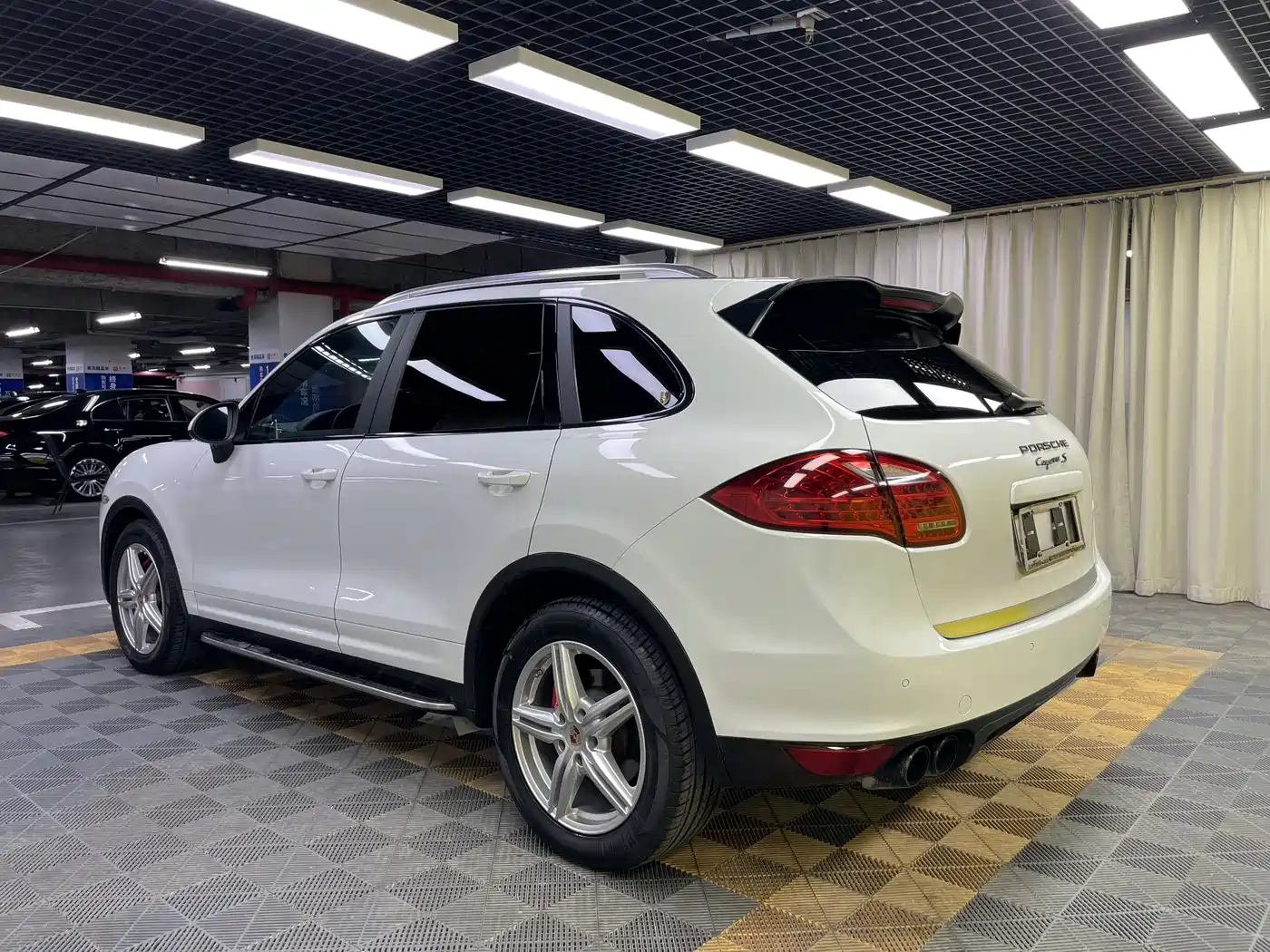 Porsche Cayenne 2011 Cayenne 3.0T фото 12