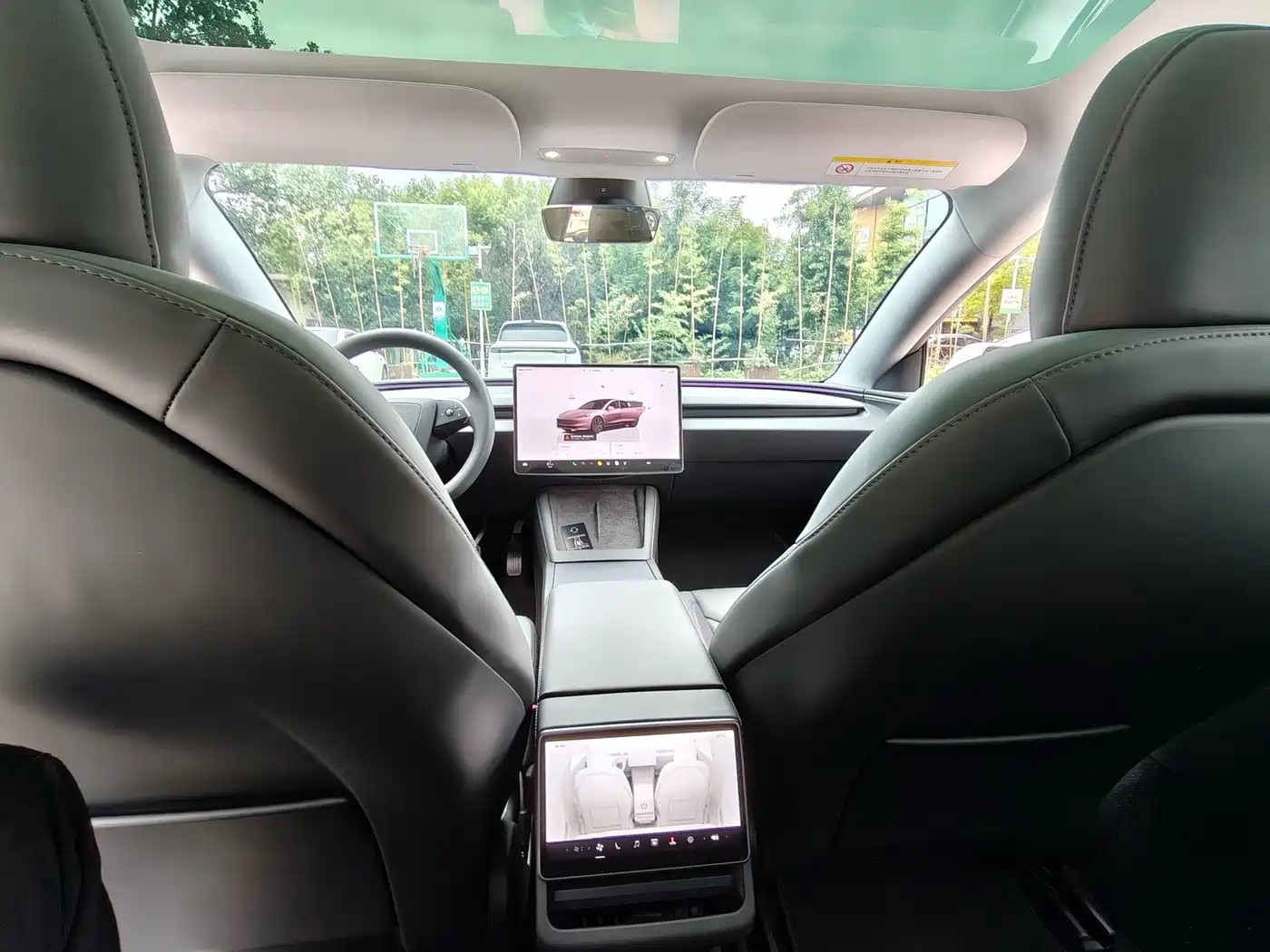 Tesla Model 3 2026 2025 Model Year Facelift Rear-Wheel Drive