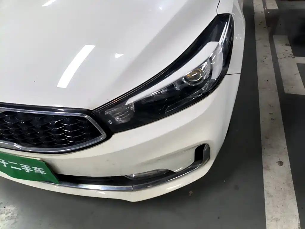 Фото 24 - Kia K3