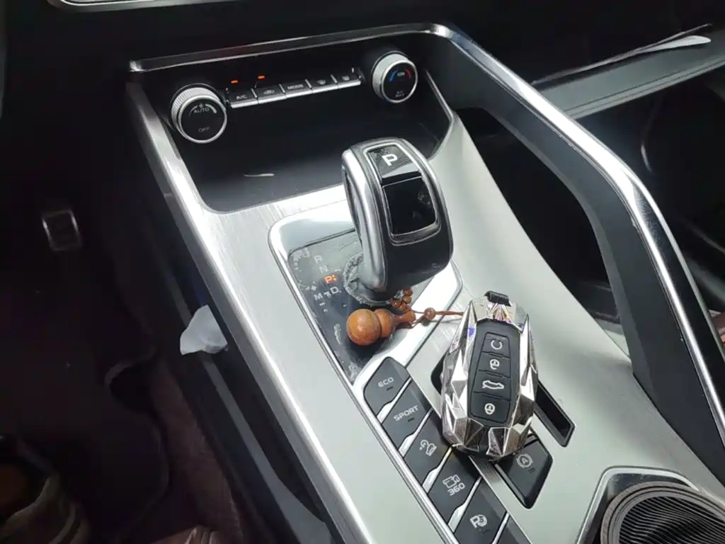 Geely Binyue 2019 2019 Sport 260T DCT Battle China VI
