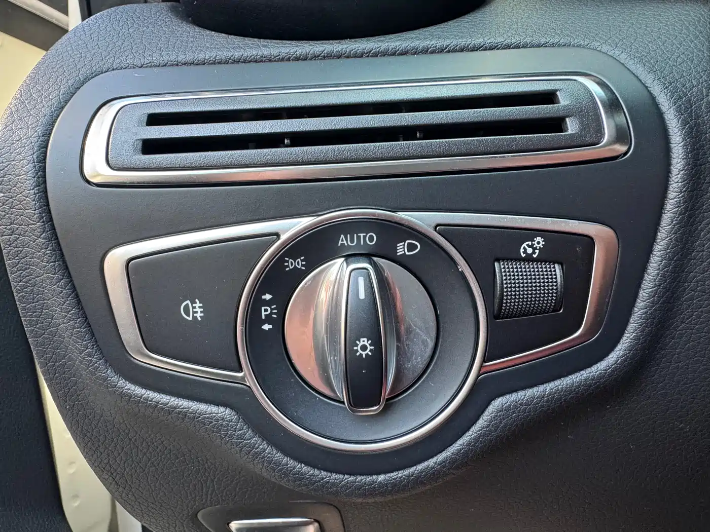 Mercedes-Benz C-Class 2019 C 260 Sport фото 32