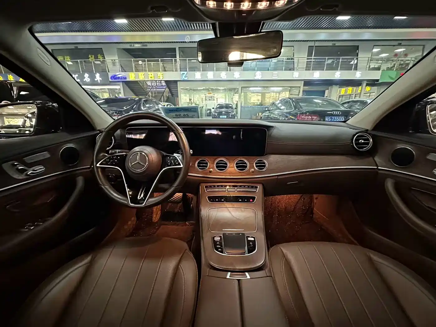 MERCEDES-BENZ E CLASS