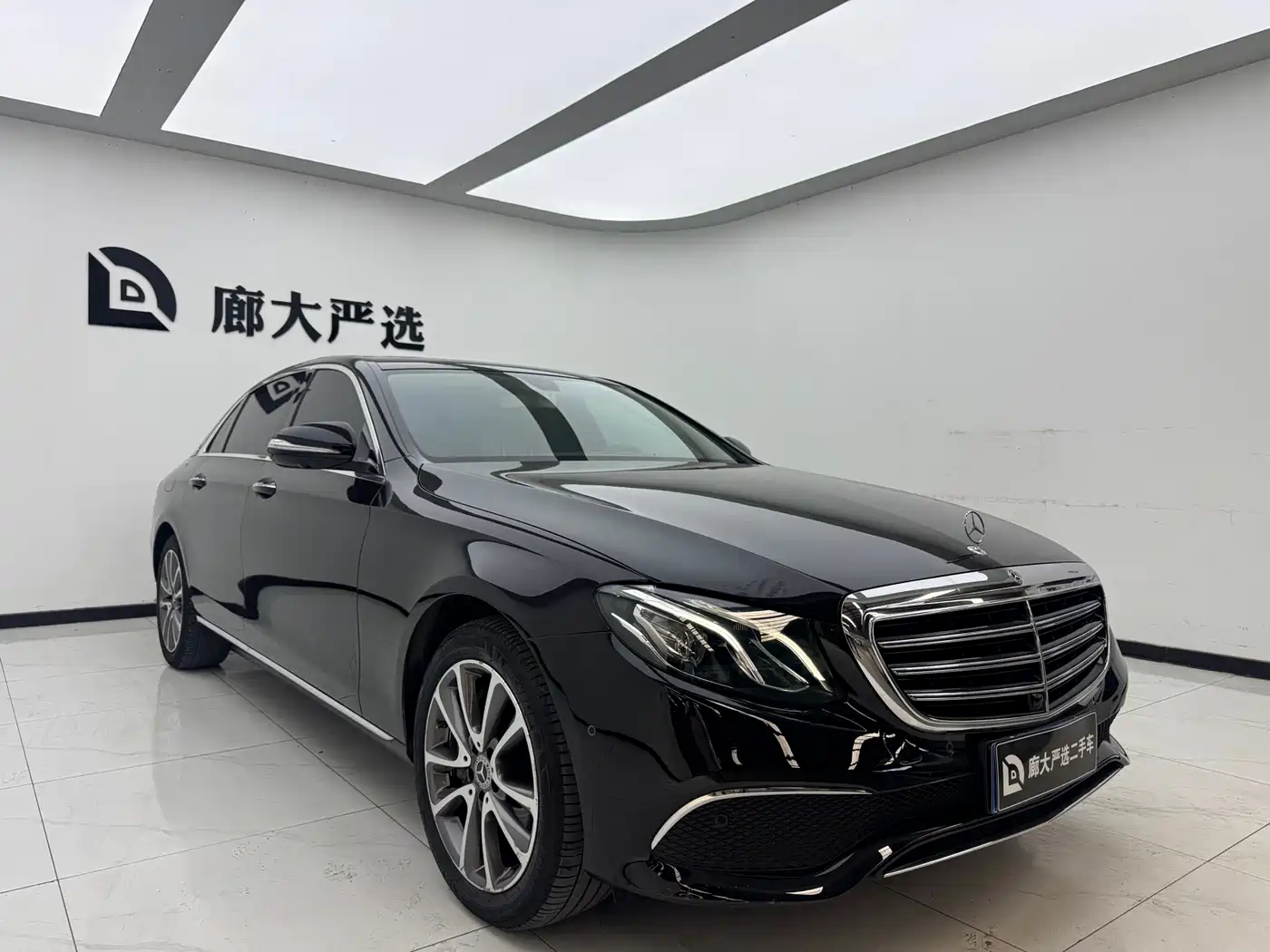 Mercedes-Benz E-Class 2019 Facelift E 300 L Luxury фото 3