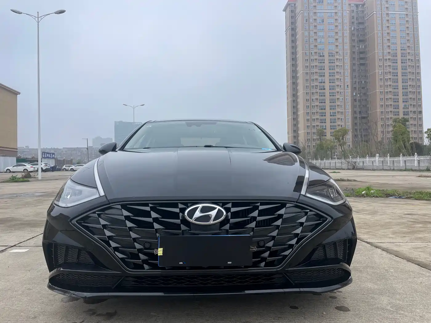 HYUNDAI SONATA