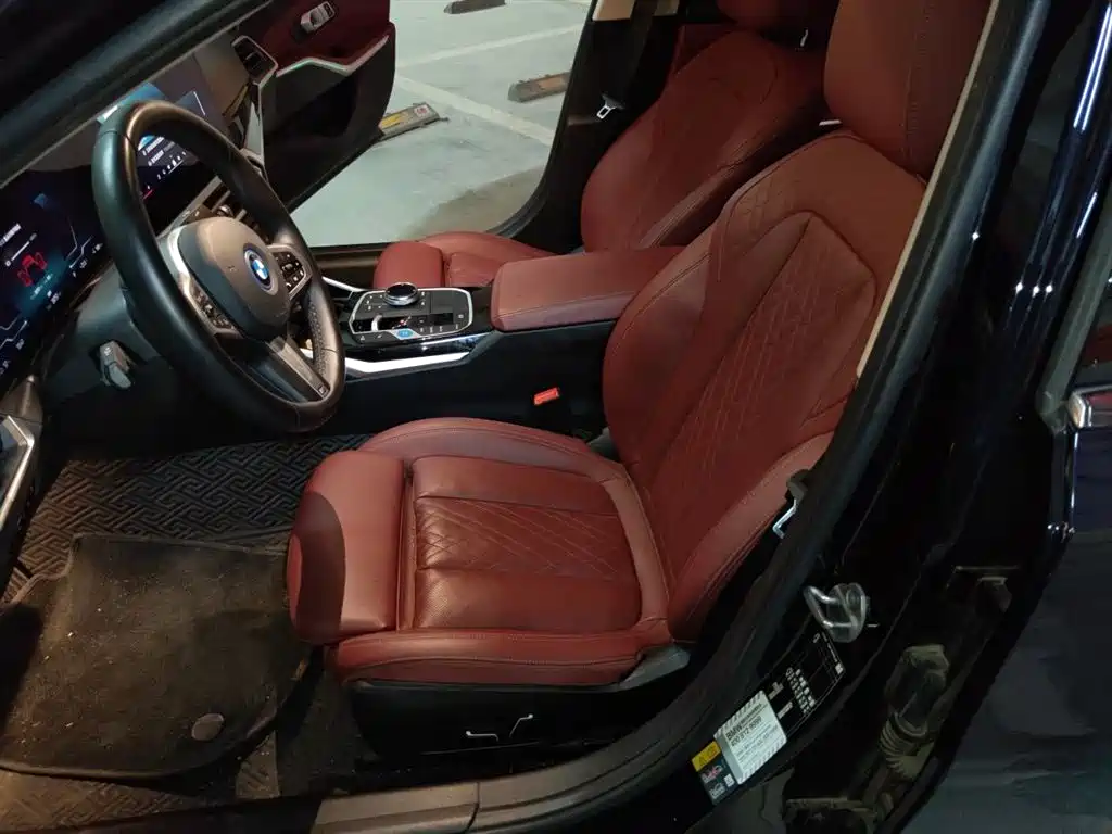 BMW i3 2022 eDrive 35 L фото 8