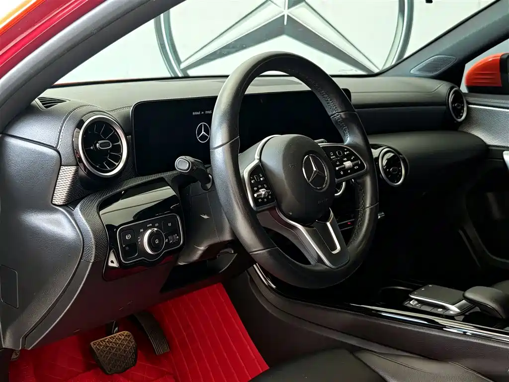 Mercedes-Benz A-Class 2022 A 180 L Sport Sedan фото 8