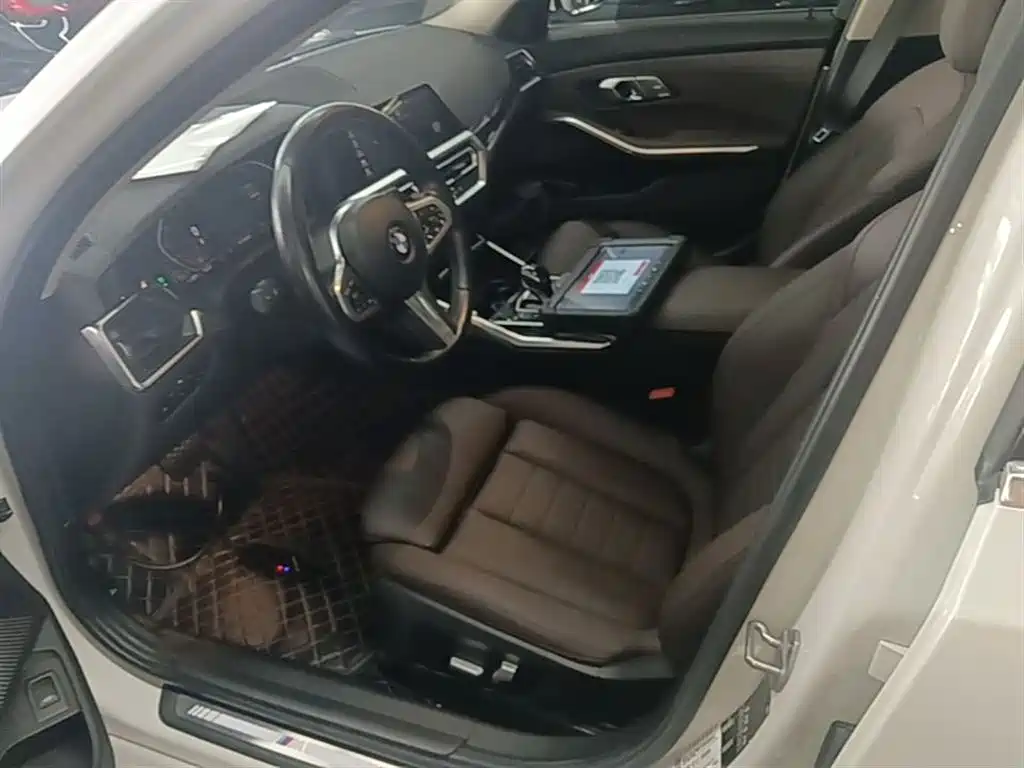 BMW 3 Series 2021 Facelift 325Li M Sport Package фото 15
