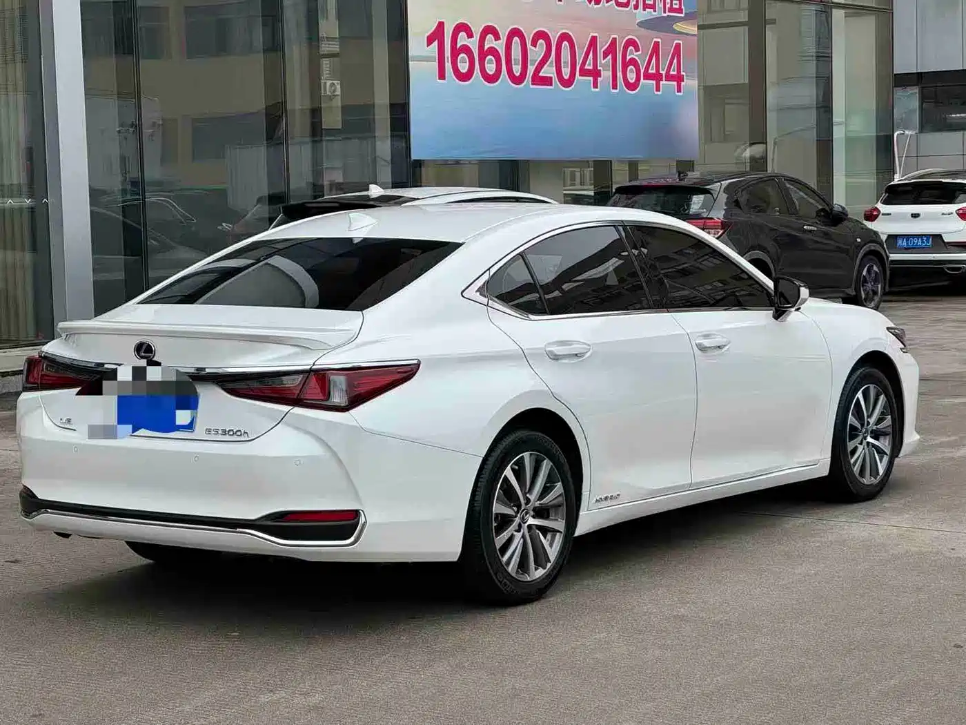 Lexus ES 2018 200 Excellence Edition (China VI) фото 6