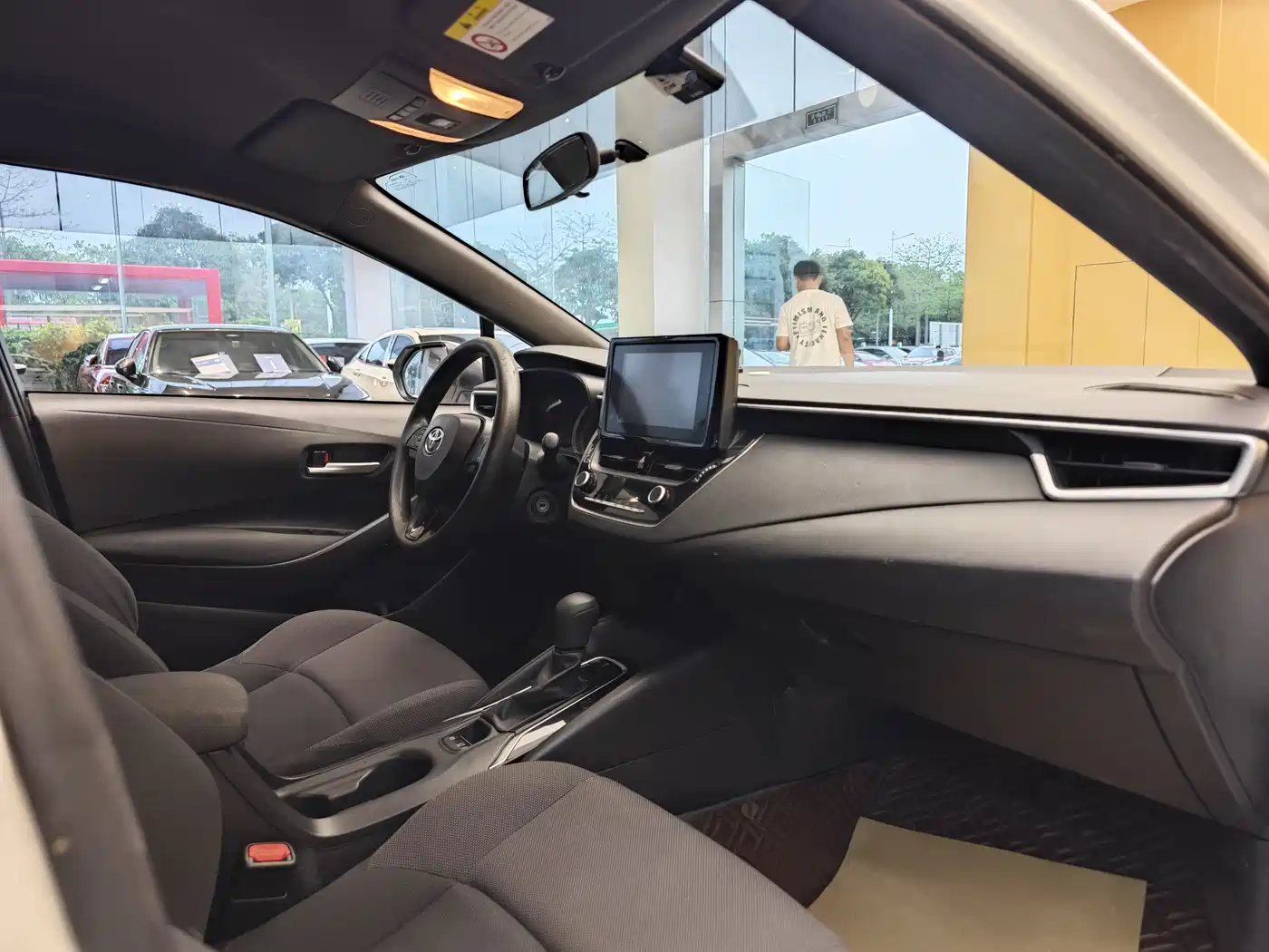 Toyota Levin 2022 TNGA 1.5L CVT Progressive Edition фото 32