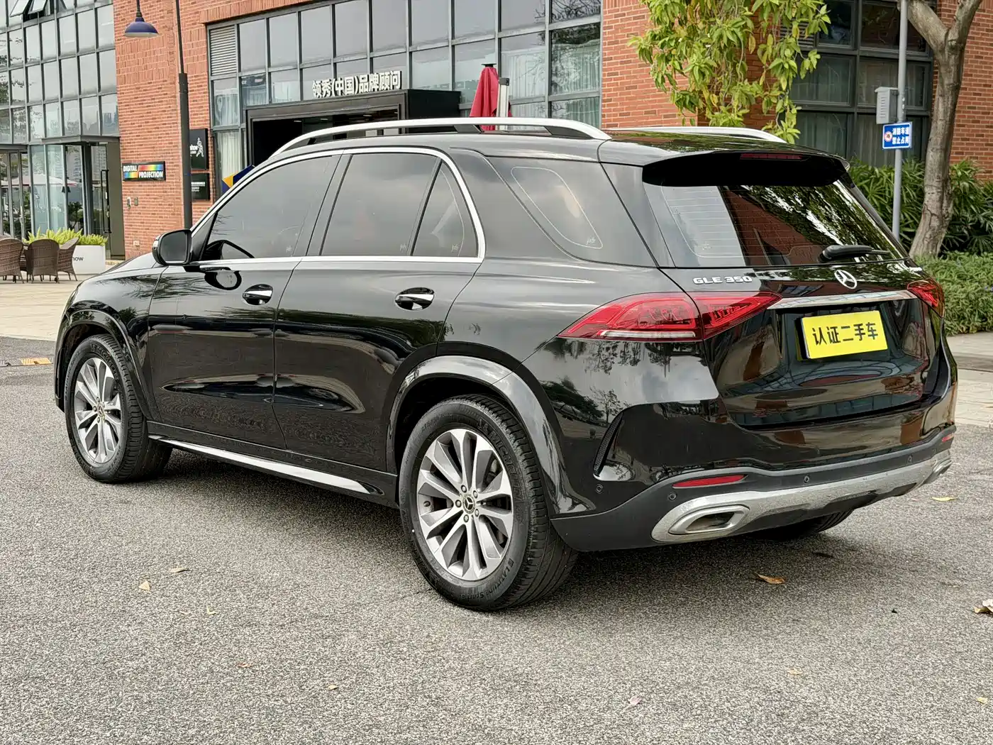 Mercedes-Benz GLE 2022 Facelift GLE 350 4MATIC Fashion фото 3