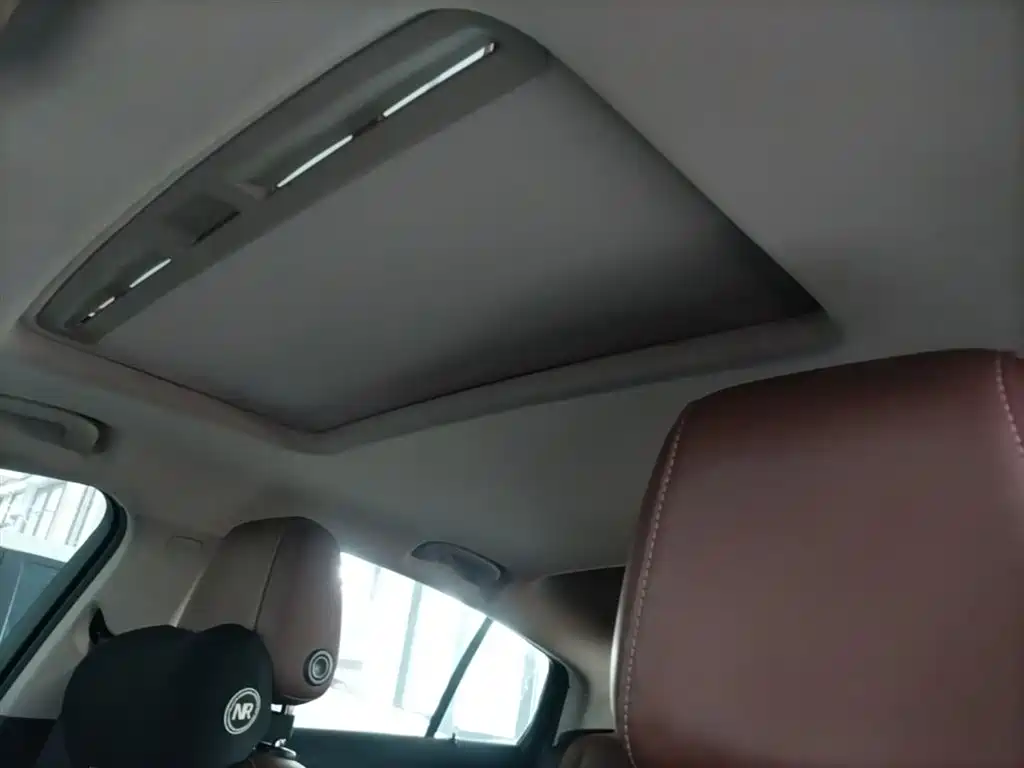 Buick Regal 2019 20T Elite China VI фото 18