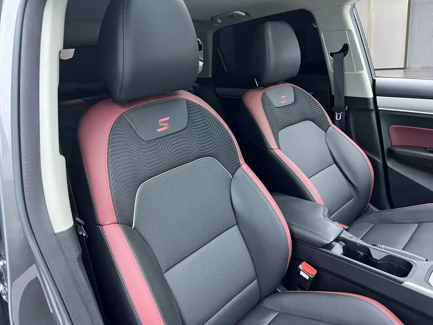 GEELY BINYUE
