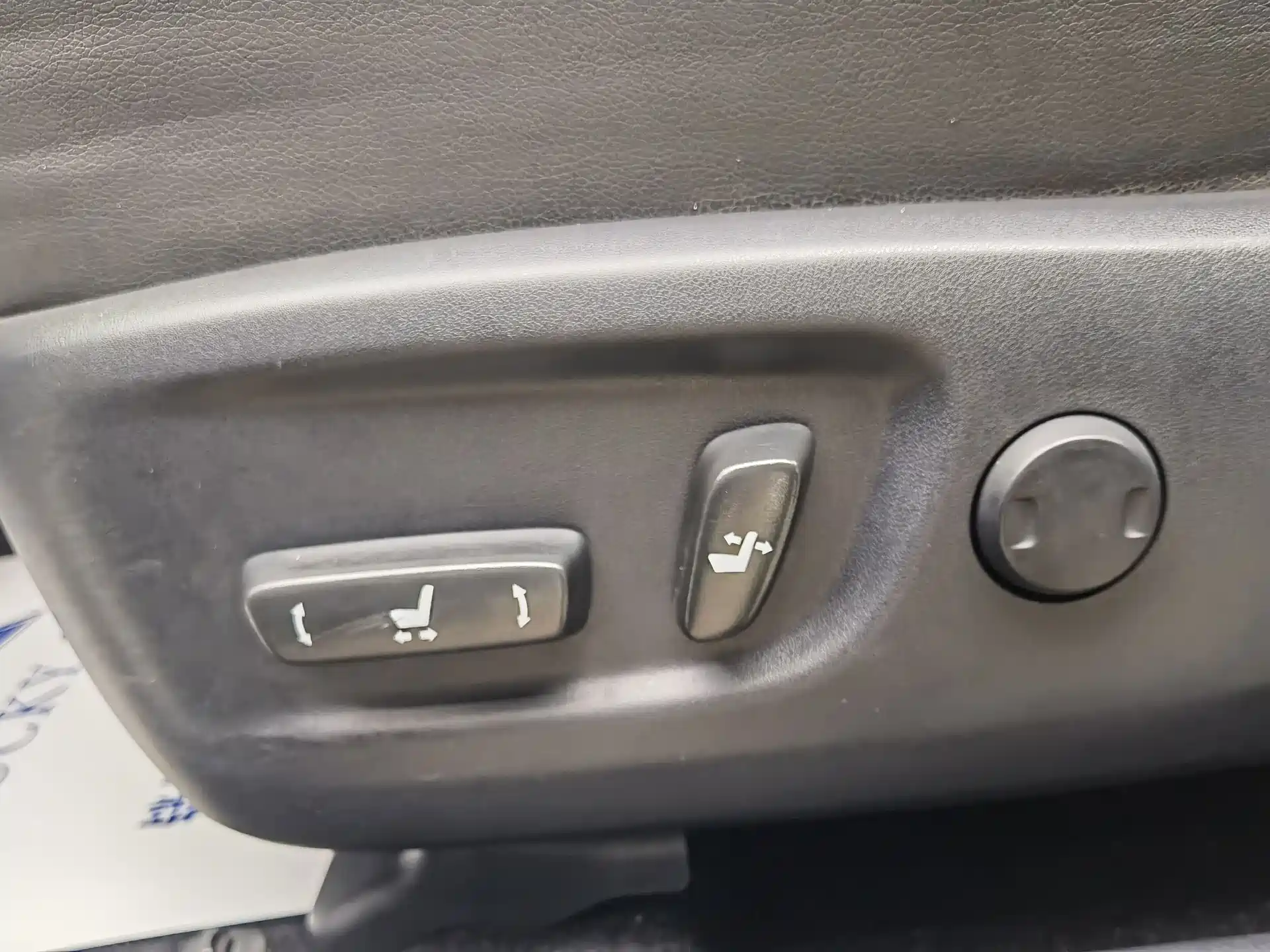 Photo 17 - Toyota Highlander