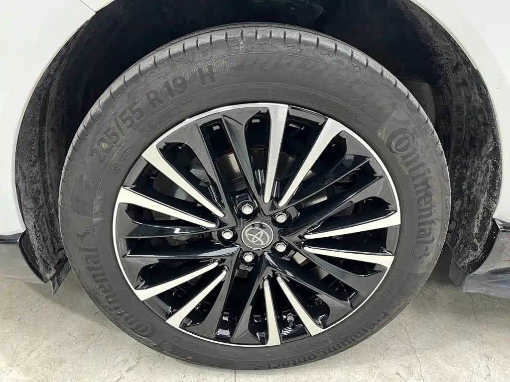 Toyota Venza 2022 2022 2.0L CVT 2WD Premium