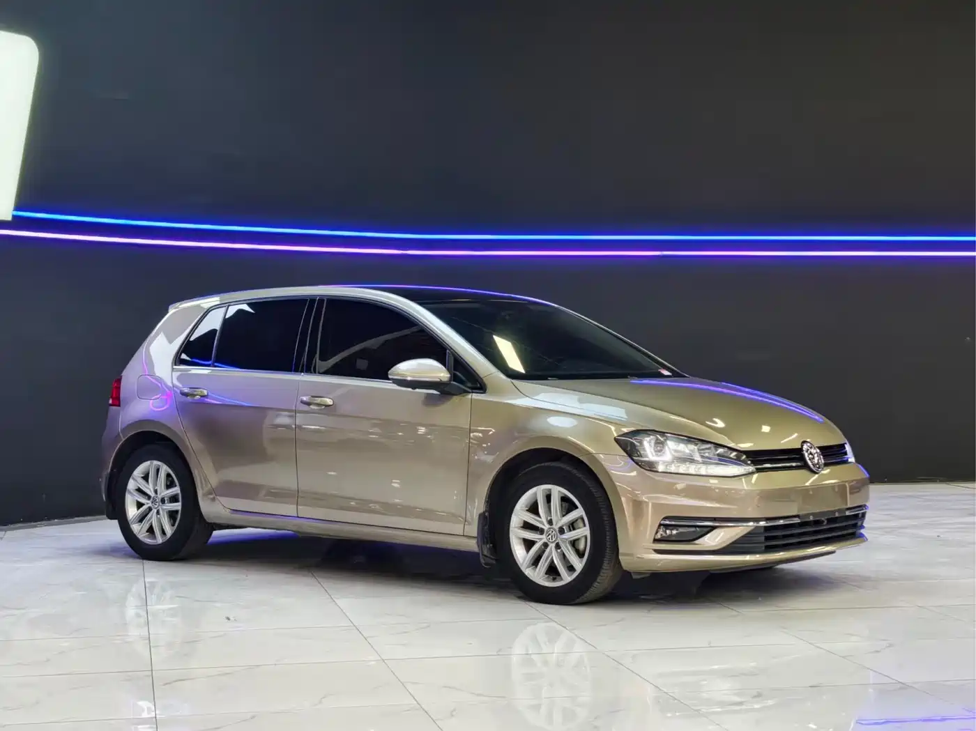 Volkswagen Golf 2018 230TSI Automatic Comfort фото 2