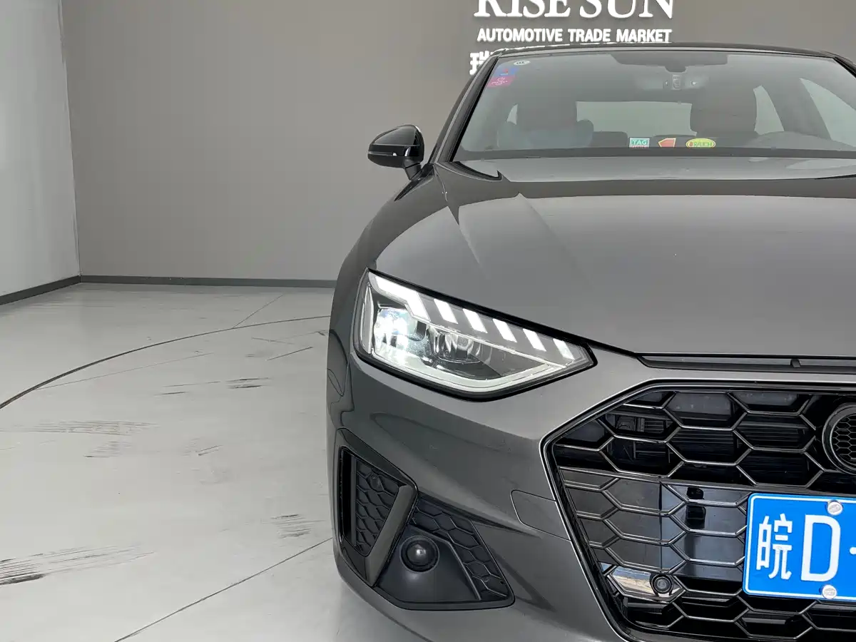 Audi A4L 2024 40 TFSI Luxury Dynamic фото 18