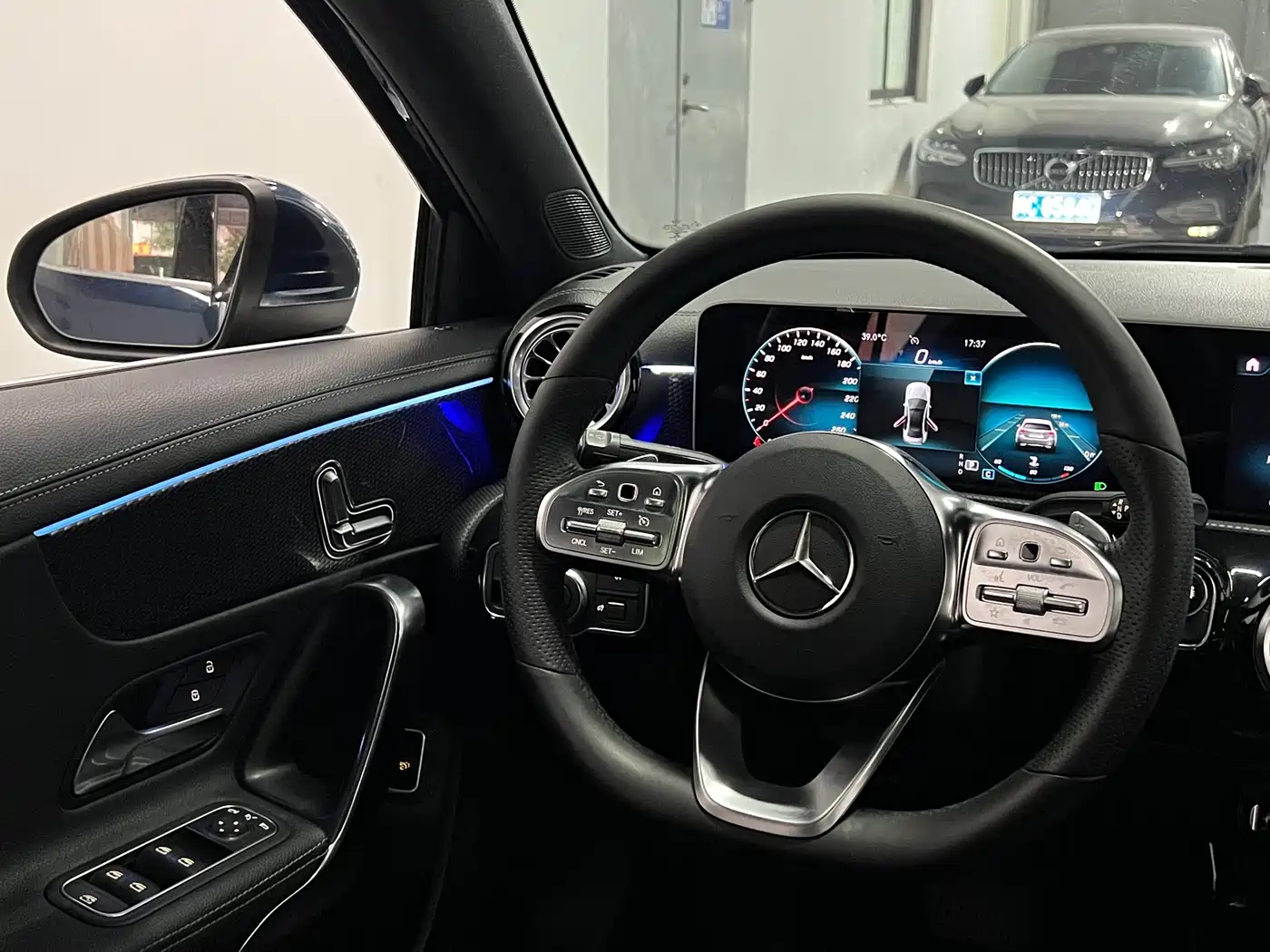 Фото 10 - Mercedes-Benz A-Class