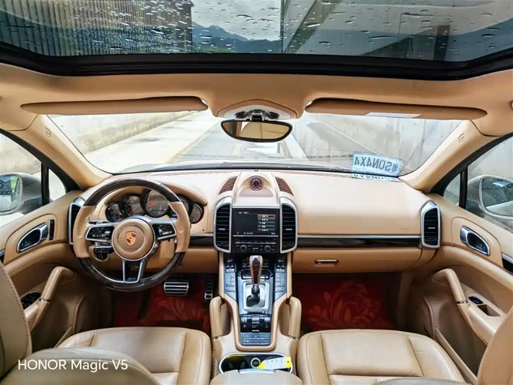 Porsche Cayenne 2015 Cayenne 3.0T фото 9