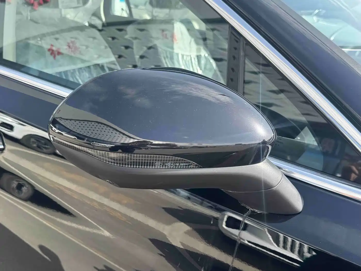 Hongqi H5 2024 2.0T Automatic Smart Connect Flag Smooth Edition фото 3