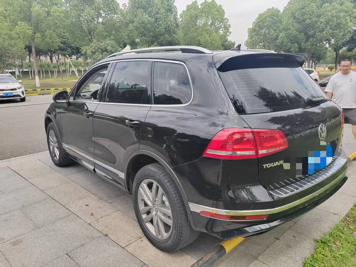 Volkswagen Touareg 2017 3.0TSI Expedition Edition фото 4