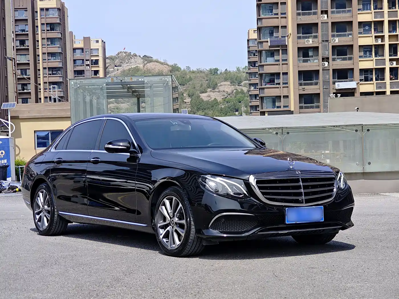Mercedes-Benz E-Class 2019 E 300 L Luxury фото 3