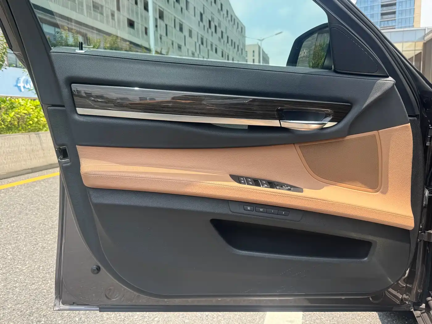 BMW 7 Series 2014 730Li Premium фото 7
