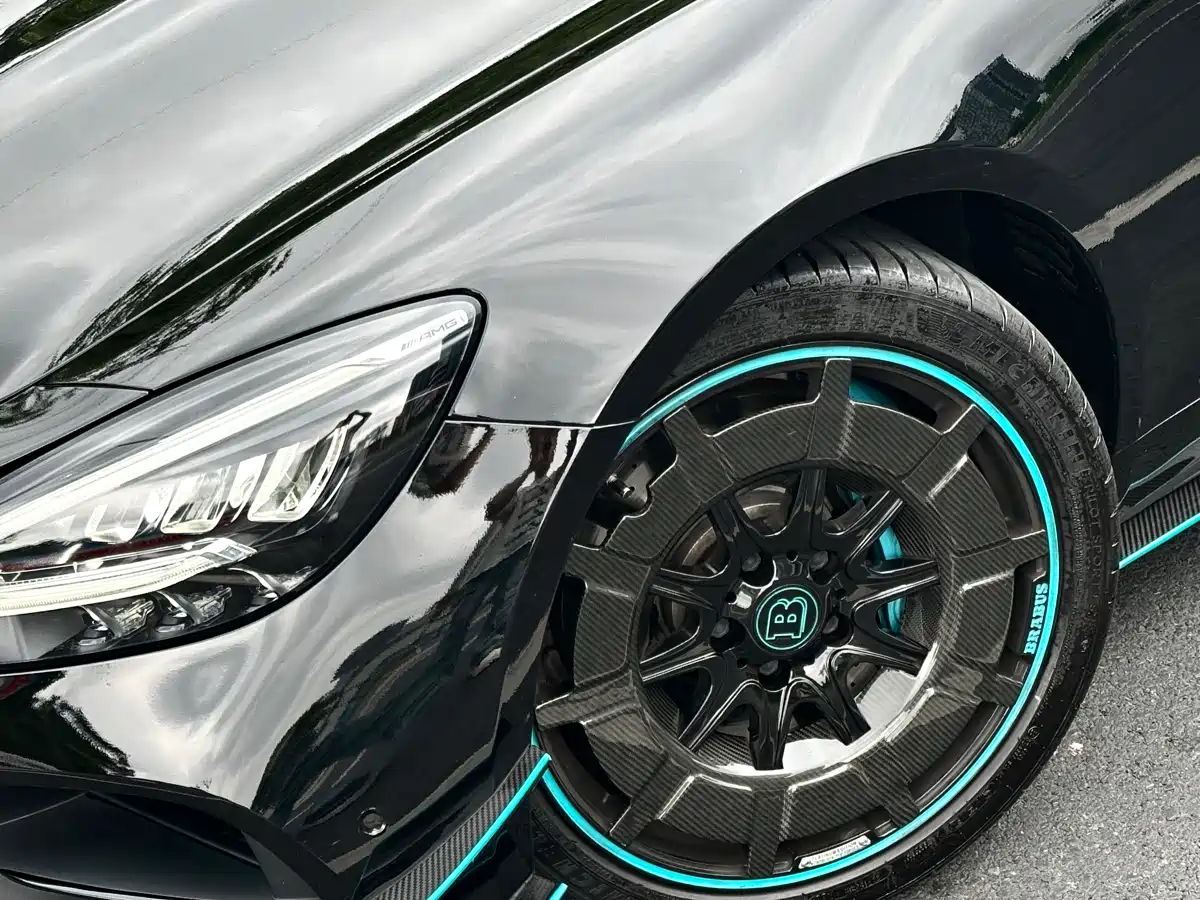 MERCEDES-BENZ AMG GT