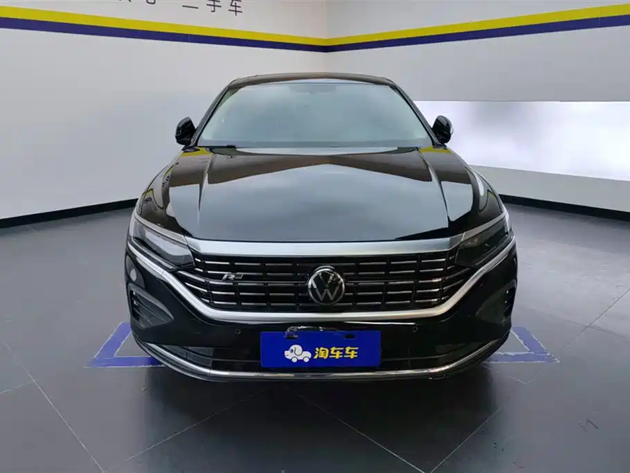 Volkswagen Passat 2024 330TSI Elite Edition фото 2